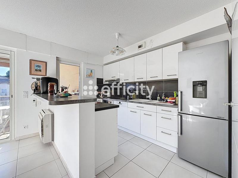 Appartement - 102 m² - 4 pièces