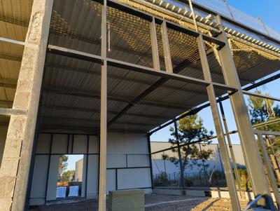 Local d'activités - 641 m²