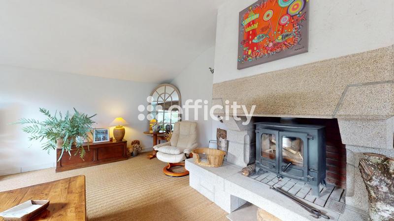 Maison traditionnelle - 132 m² - 7 pièces