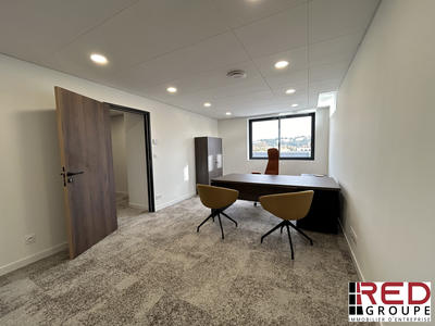 Bureau - 188 m²