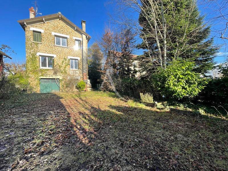 Maison - 85 m² - 5 pièces
