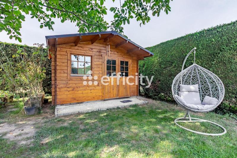 Pavillon - 133 m² - 7 pièces