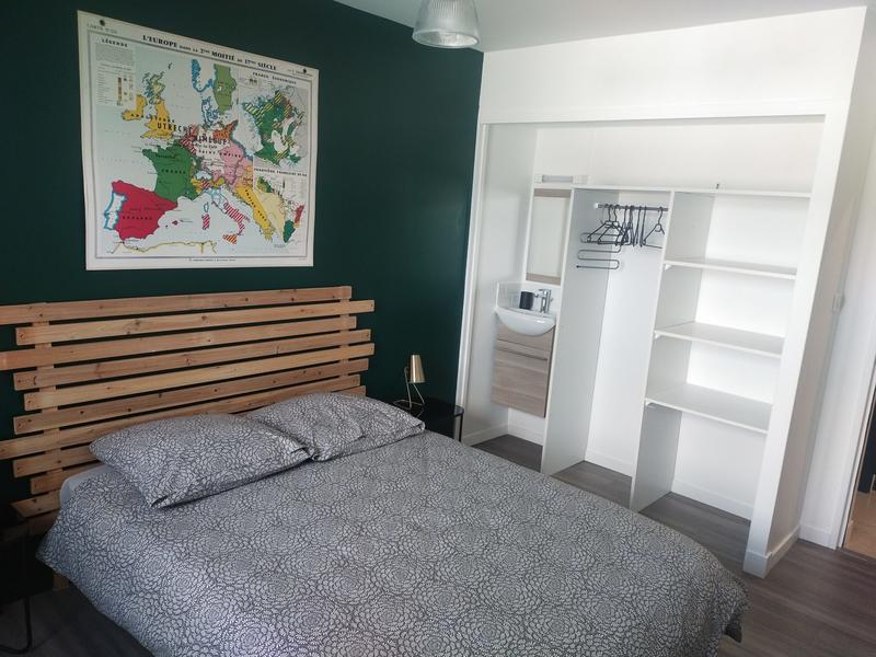 Appartement - 79 m² - 5 pièces