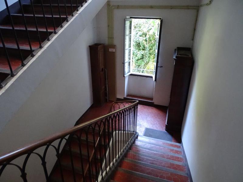 Maison - 410 m² - 2 pièces