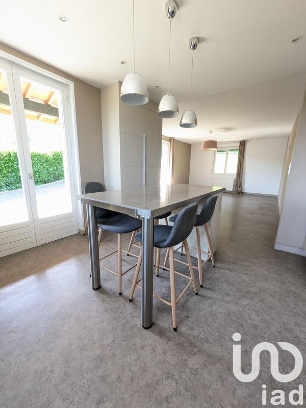 Maison de campagne - 217 m² - 5 pièces