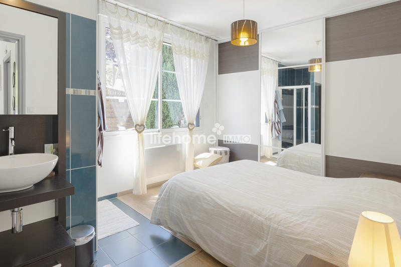 Maison - 105 m² - 4 pièces