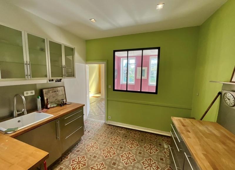 Maison - 168 m² - 10 pièces