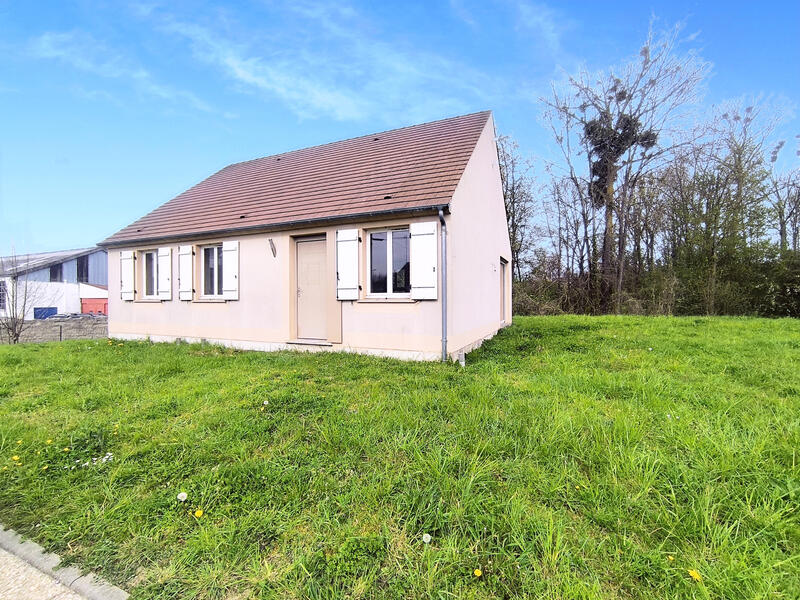 Maison - 80 m² - 4 pièces