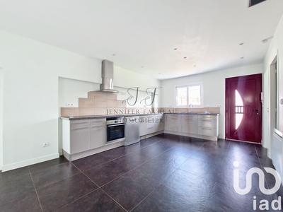 Maison - 83 m² - 4 pièces