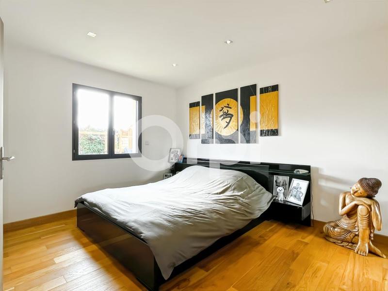 Maison - 162 m² - 5 pièces