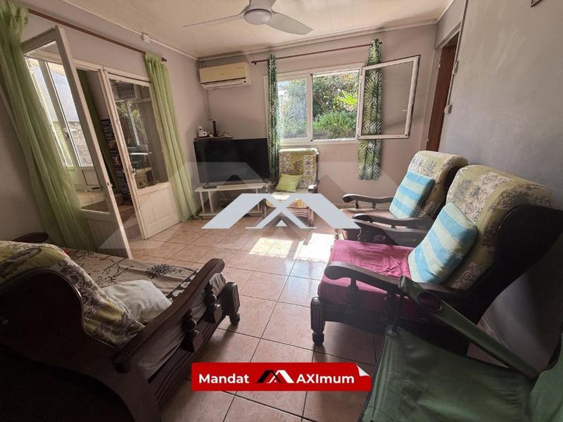 Maison - 121 m² - 7 pièces