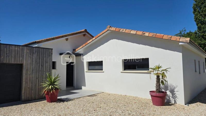 Maison - 194 m² - 7 pièces