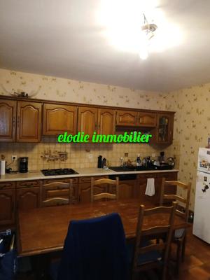 Maison - 102 m² - 5 pièces