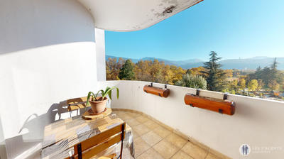 Appartement - 88 m² - 4 pièces