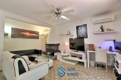 Maison - 143 m² - 5 pièces