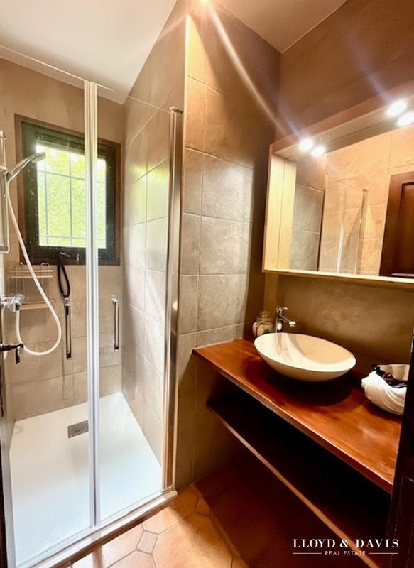 Maison - 147 m² - 6 pièces