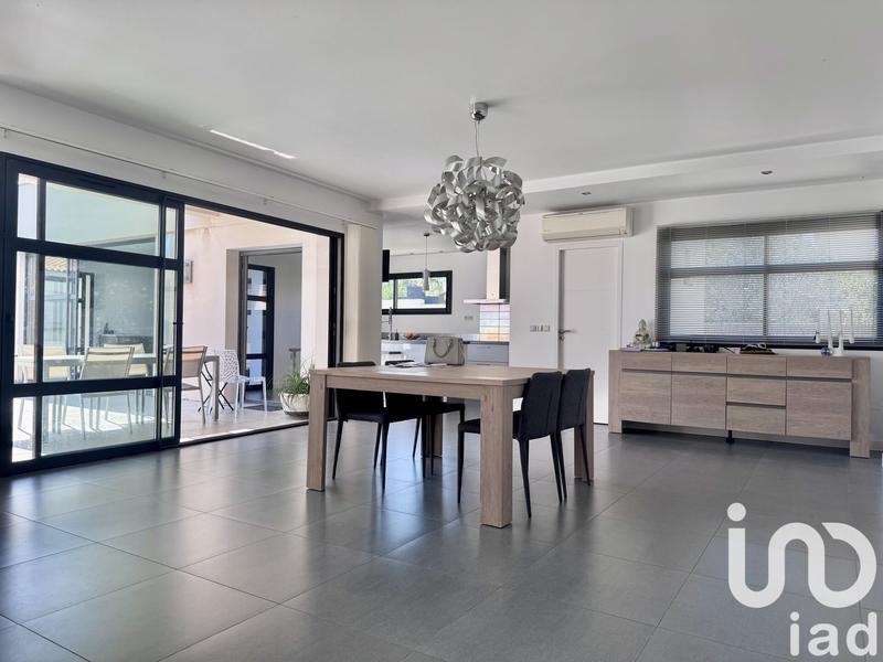 Maison de maîtres - 200 m² - 5 pièces