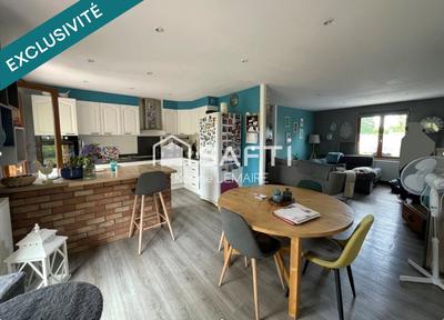 Maison - 101 m² - 5 pièces