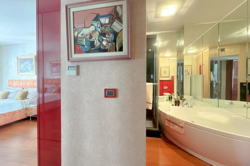 Appartement - 95 m² - 4 pièces