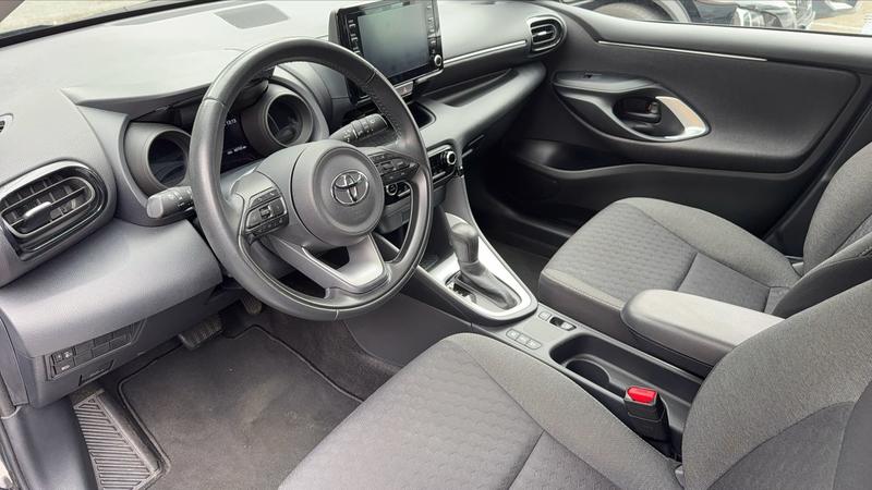Toyota Yaris 1.5 Vvt-i 116h Hybrid e-Cvt Design - Première main Automatique