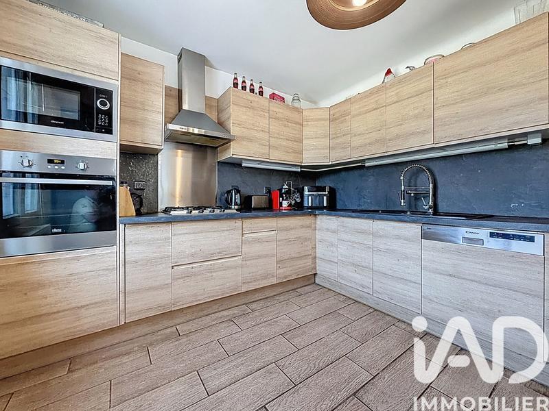 Maison de ville - 104 m² - 6 pièces