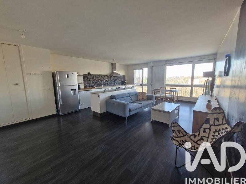 Appartement - 99 m² - 5 pièces