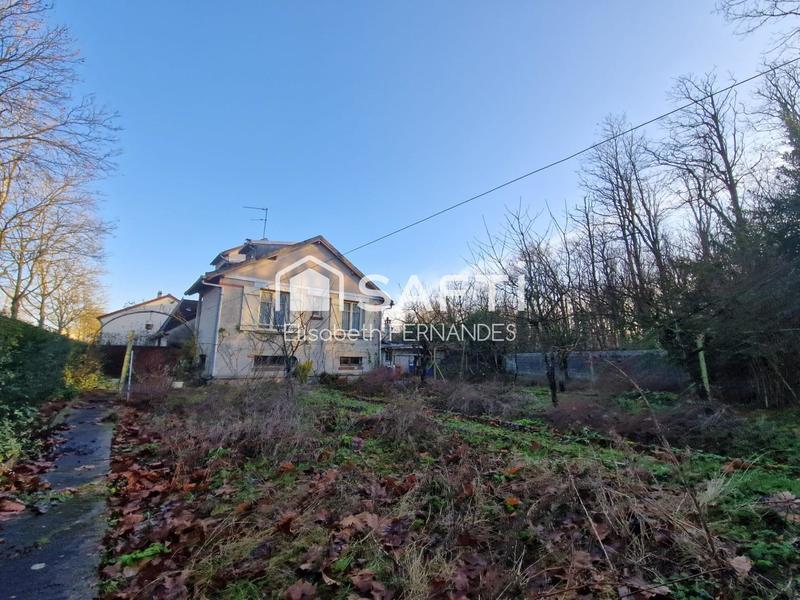 Maison - 96 m² - 6 pièces