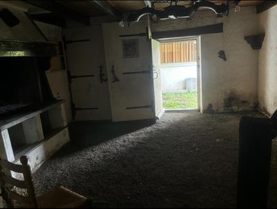 Maison - 90 m² - 3 pièces