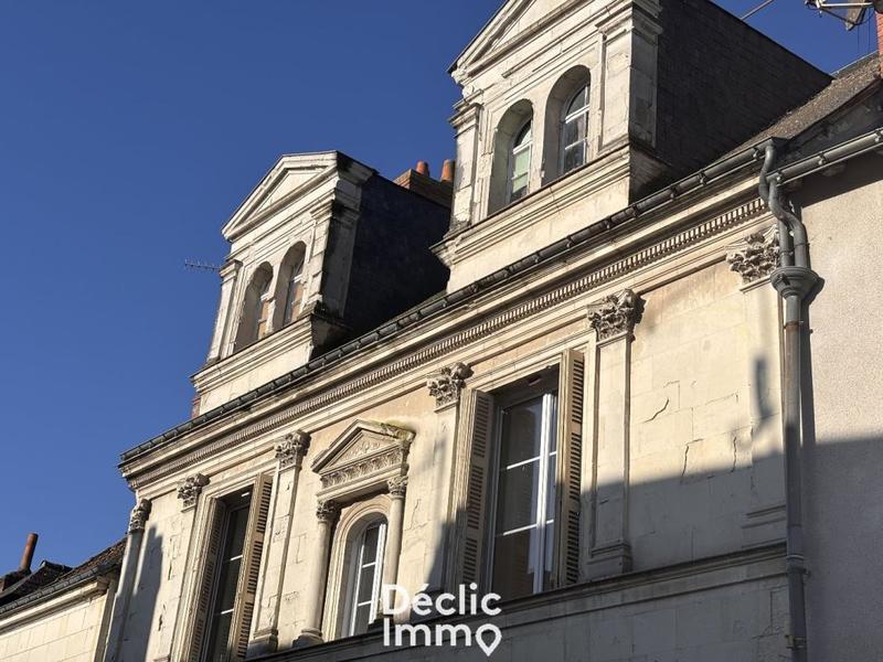 Maison - 270 m² - 8 pièces