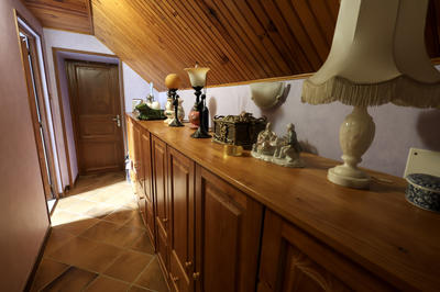 Maison - 230 m² - 7 pièces