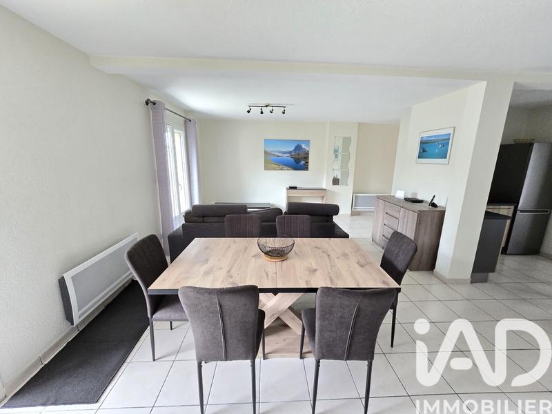 Maison - 94 m² - 4 pièces