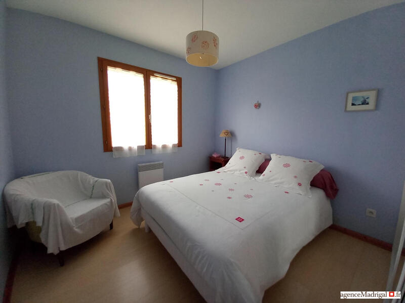 Maison - 100 m² - 4 pièces