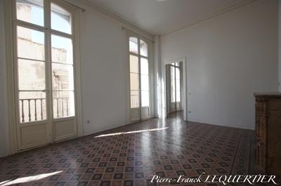 Appartement - 116 m² - 8 pièces