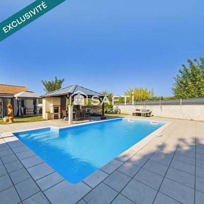 Maison - 140 m² - 5 pièces