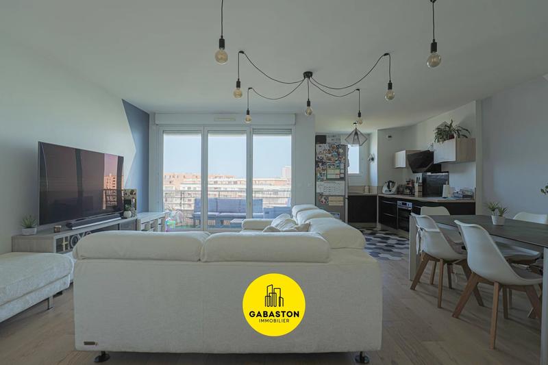 Appartement - 70 m² - 3 pièces