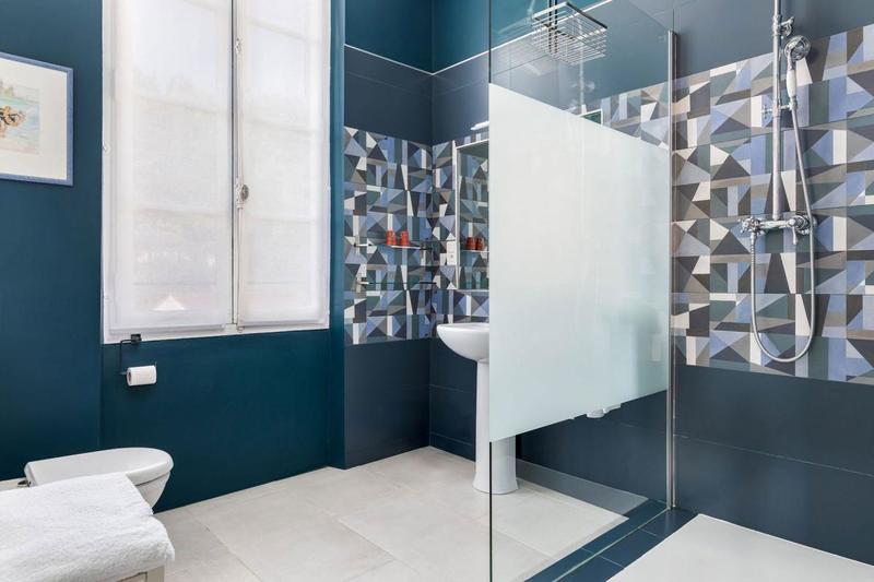 Demeure - 450 m² - 11 pièces