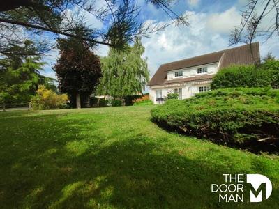 Maison d'architecte - 145 m² - 6 pièces