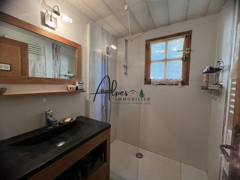 Châlet - 93 m² - 5 pièces