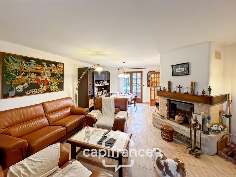 Maison - 98 m² - 4 pièces