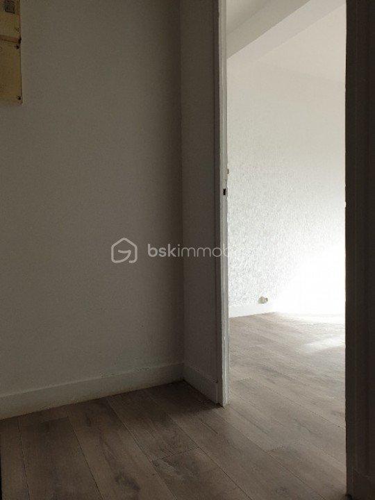 Appartement - 65 m² - 4 pièces