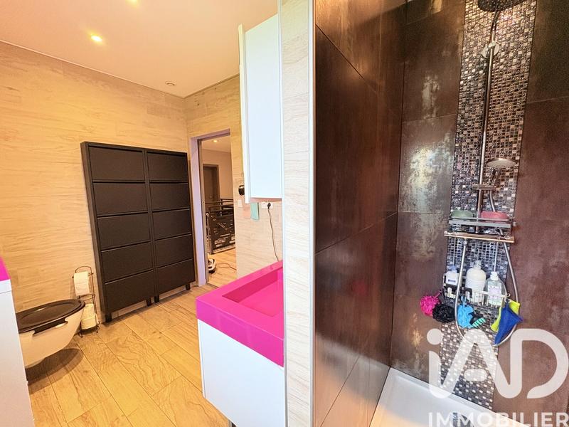 Maison - 146 m² - 7 pièces