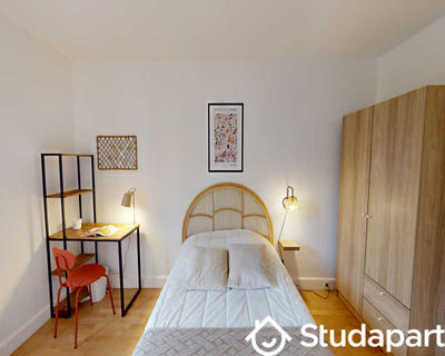 Chambre - 60 m² - 1 pièce