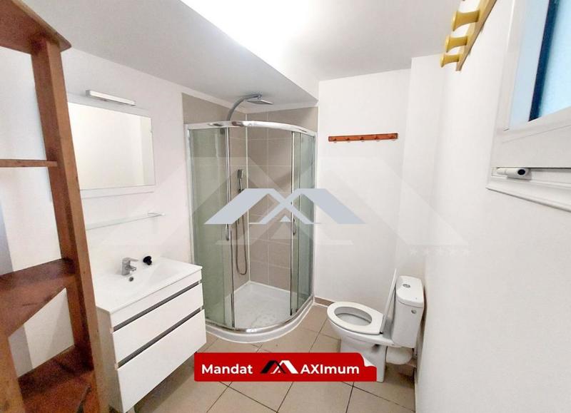 Studio - 20 m² - 1 pièce