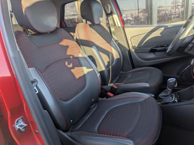 Renault Captur TCe 120 Energy Intens Edc