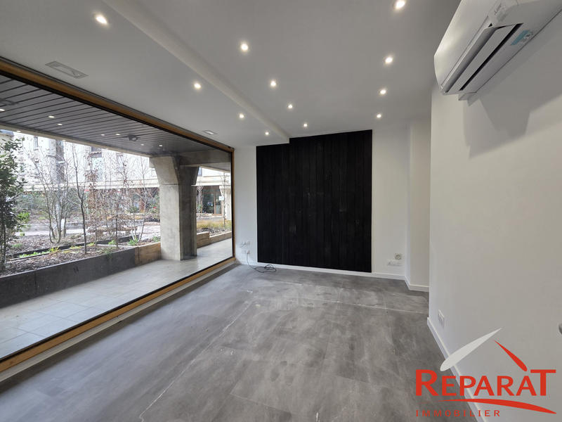 Local commercial - 86 m²