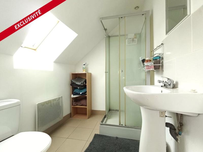 Maison - 242 m² - 10 pièces