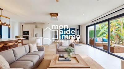 Maison - 169 m² - 8 pièces