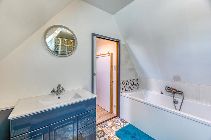 Maison - 128 m² - 6 pièces