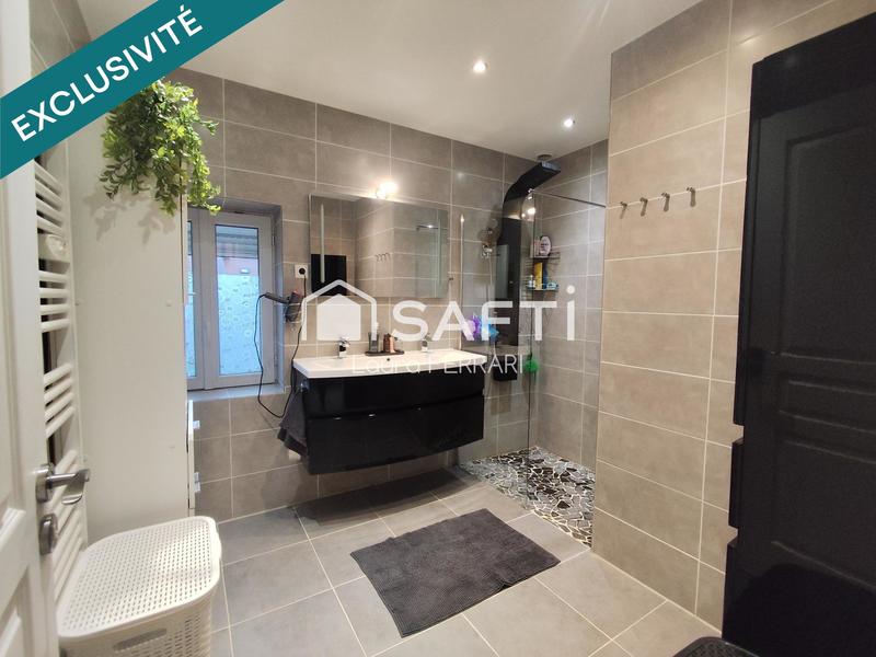 Maison - 90 m² - 4 pièces