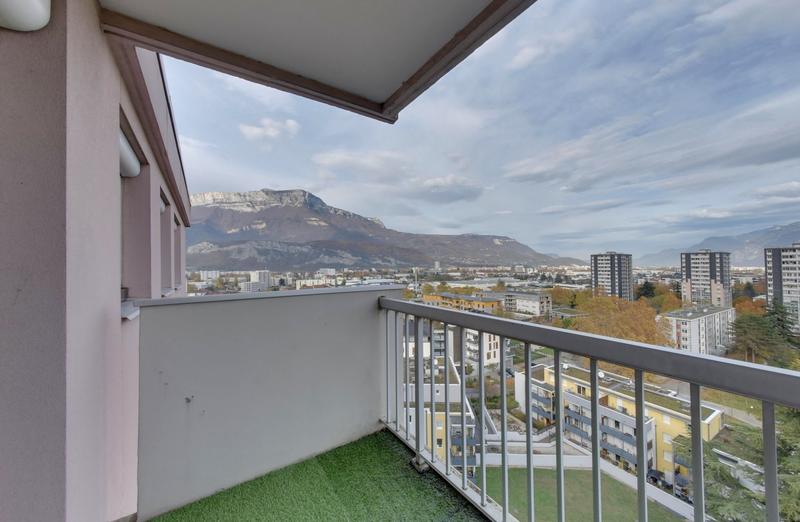 Appartement - 100 m² - 4 pièces